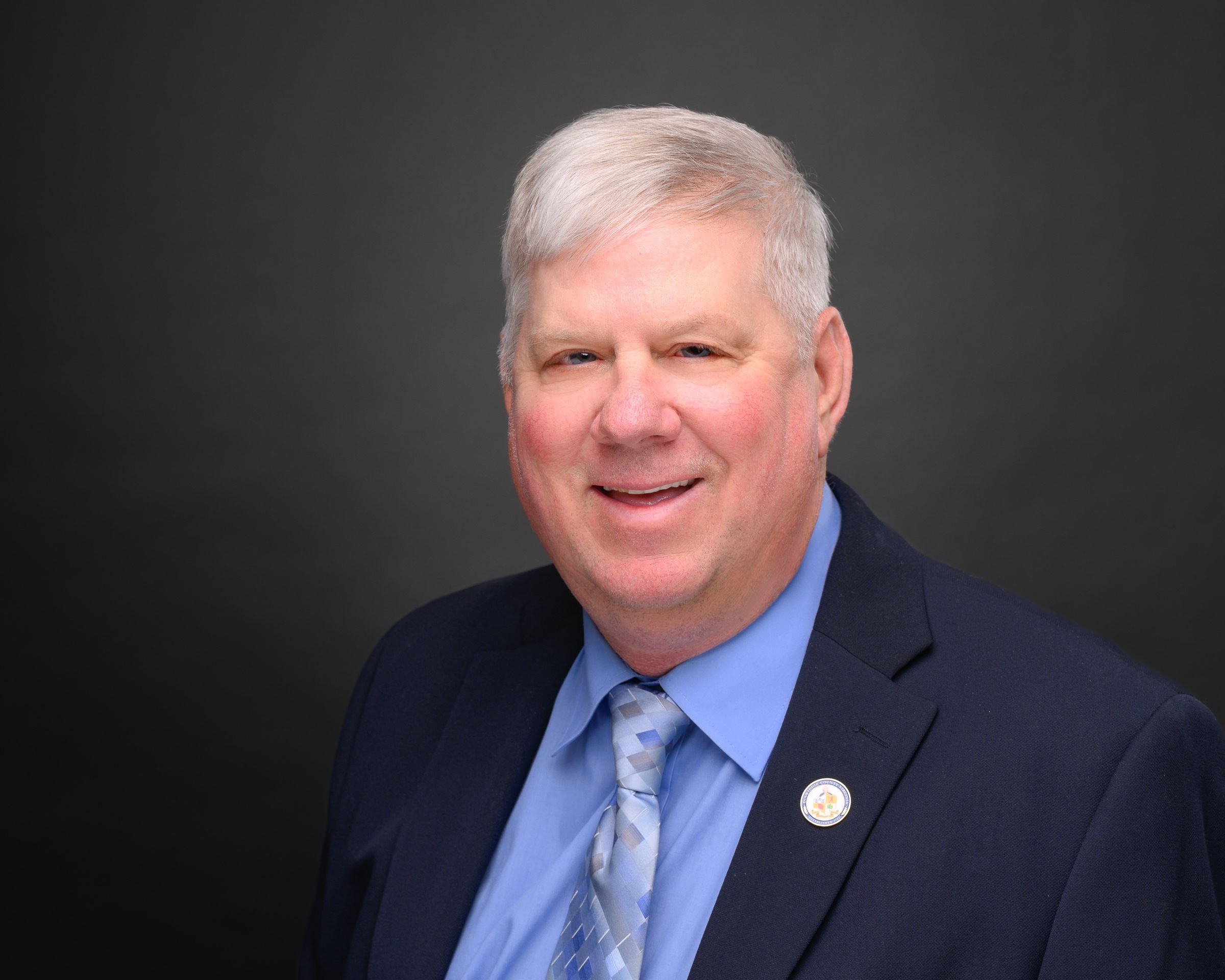 Lee_Daniel_718-0035-Edit_(2)-2portrait_-Retouched-2